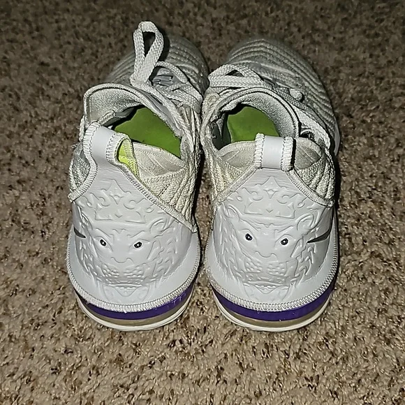NIKELeBron 16 Buzz Lightyear Athletic Sneakers - Picture 2 of 9